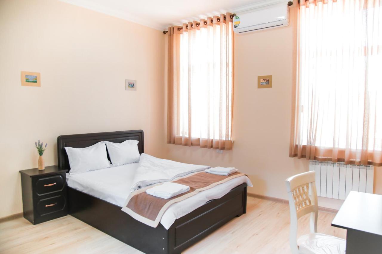 Casa De Higos Bed & Breakfast ซามาร์คันด์ ภายนอก รูปภาพ