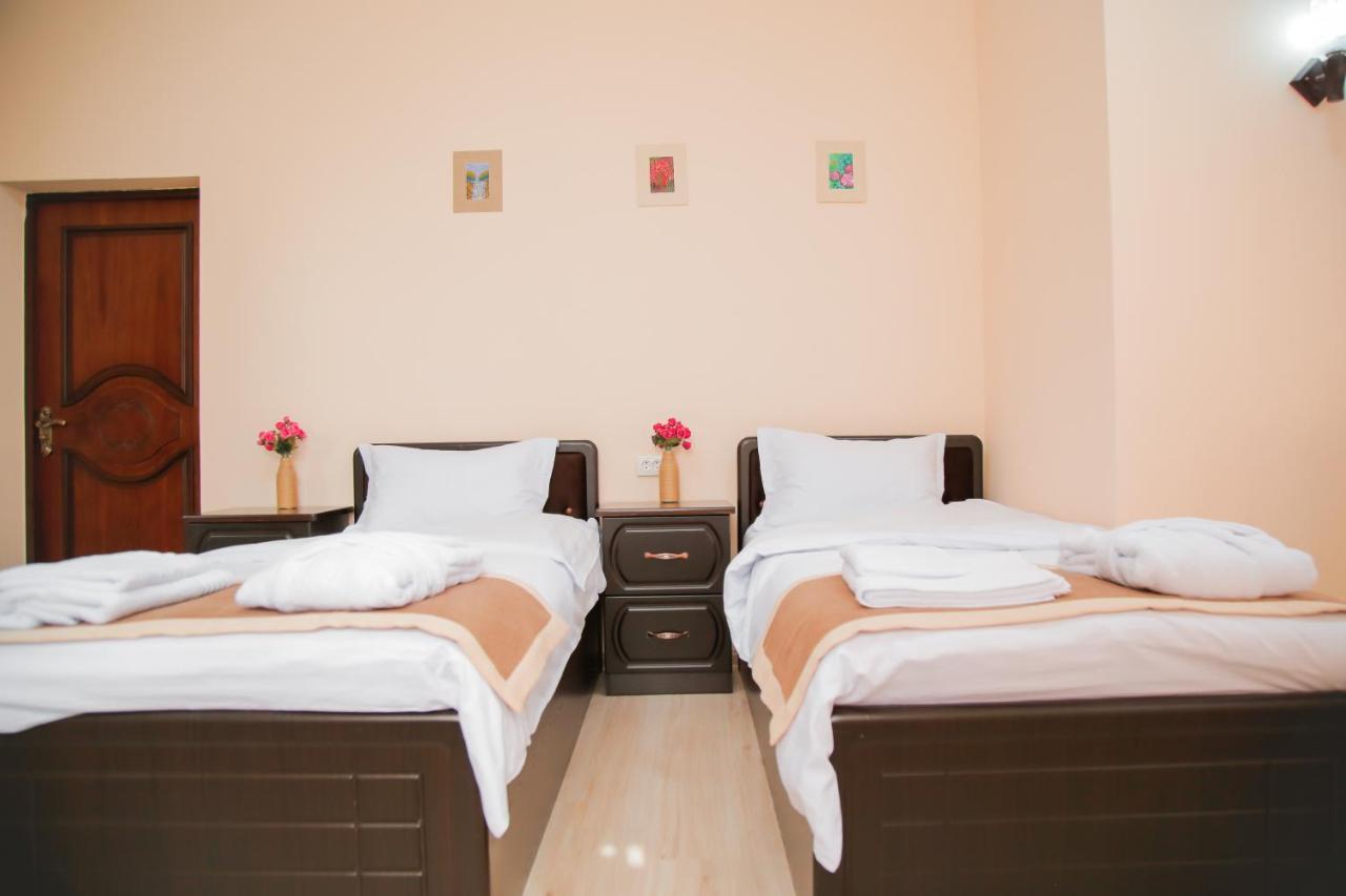 Casa De Higos Bed & Breakfast ซามาร์คันด์ ภายนอก รูปภาพ